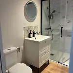 Cozy One Bedroom Apartment, Le Nest *