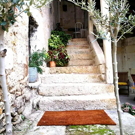 Cozy One Bedroom Apartment, Le Nest Montreuil-Bellay