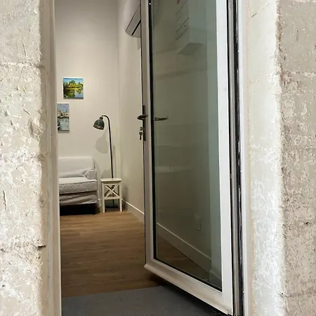 Cozy One Bedroom Apartment, Le Nest Apartment Montreuil-Bellay