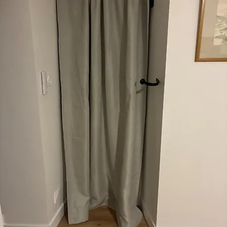 Cozy One Bedroom Apartment, Le Nest Appartamento *